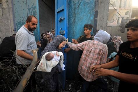 La Jornada Muertos En Gaza Suman Más De 10 Mil Más De 4 Mil Son Niños