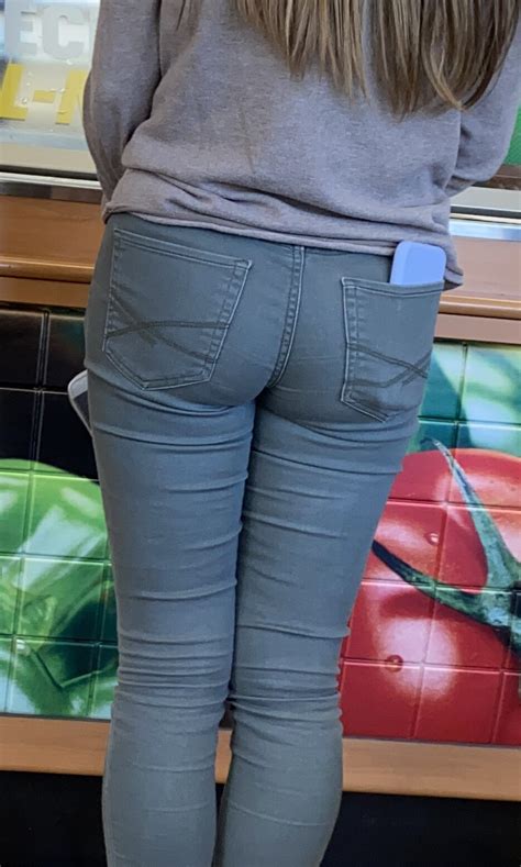 Cute Subway Babe Excited For Her Footlong Tight Jeans Forum