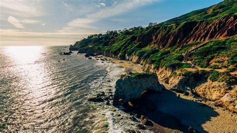 Places In Malibu Where You're Most Likely To Spot Celebrities