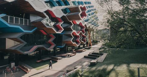 La Trobe University Accommodation | Student.com 