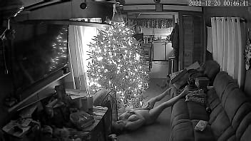 Veo algo bueno debajo del árbol de Navidad XVIDEOS