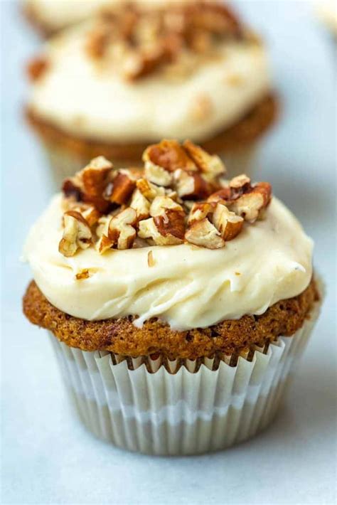 Easy Carrot Cake Cupcakes Recipe