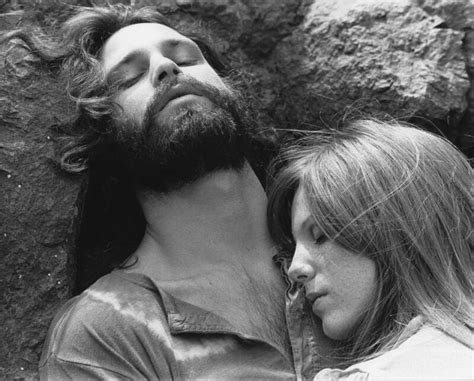 Pamela Courson And Her Doomed Relationship With Jim Morrison