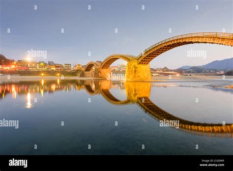 Iwakuni Yamaguchi Japan At Kintaikyo Bridge At Night Stock Photo Alamy