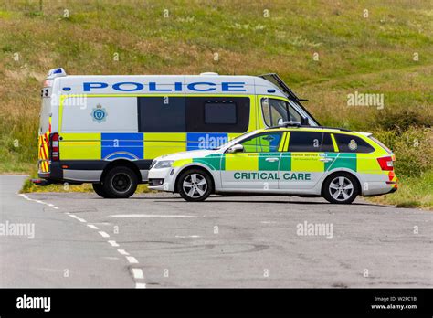 Police Car And Van Hi Res Stock Photography And Images Alamy