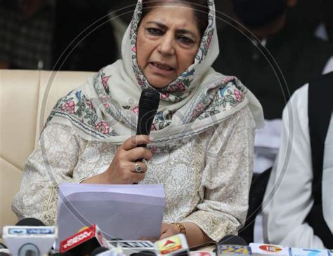 Image Of Peoples Democratic Party Pdp President Mehbooba Mufti During A Press Conference At