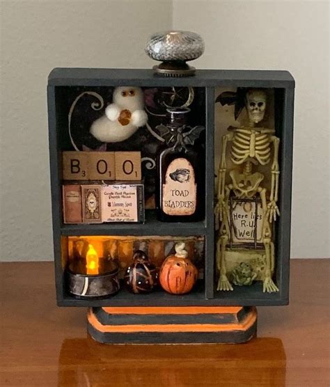 How to Make a Halloween Mini Theme Box DIY | Easy diy fall decor, Fun ...