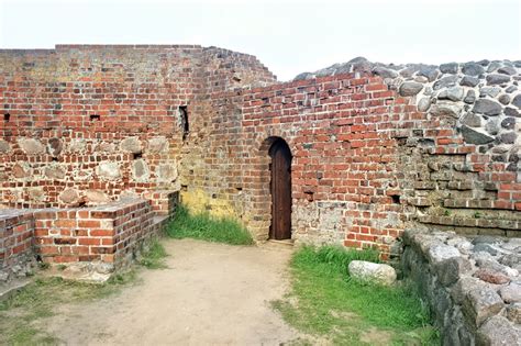 Wenecja Ruiny Zamku Redniowiecznego Wakacje Z Dzieciakiem