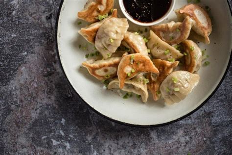 10 отличных рецептов японских пельменей Гедза