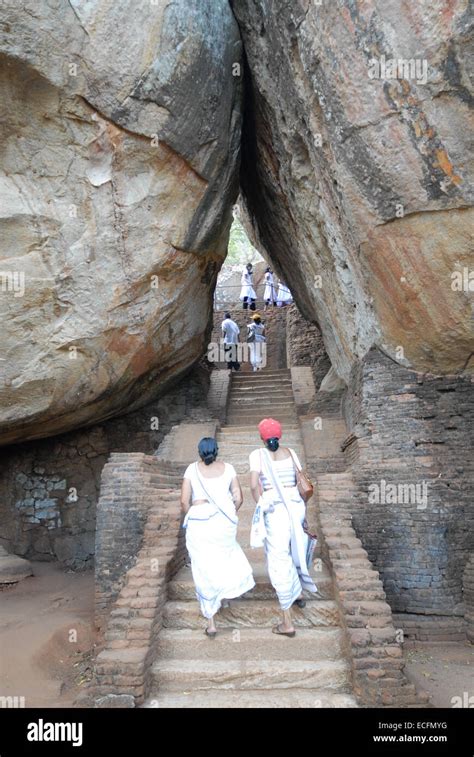 sigiriya mountain at sri lanka Stock Photo - Alamy