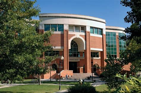 East Tennessee State University - Students | Britannica Kids | Homework ...