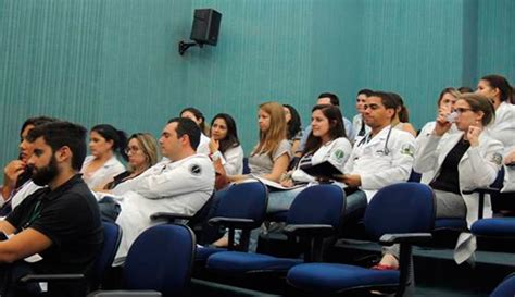 Hospital Universitário recebe 36 novos médicos residentes