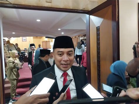 Gibran Dan Bobby Bakal Terima Satyalancana Karya Bhakti Praja Nugraha