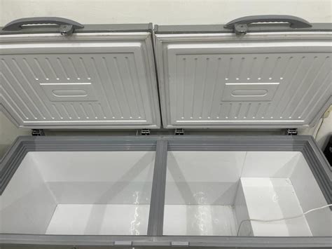 USED SAKATO CHEST FREEZER 680L WITH 2 DOOR TV Home Appliances