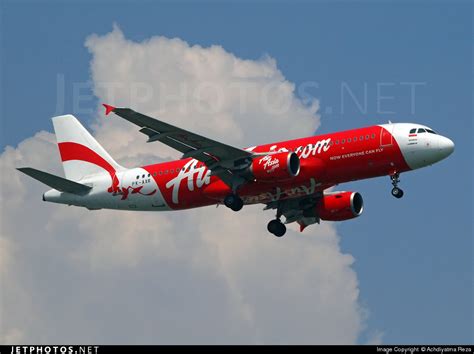 PK AXR Airbus A320 216 Indonesia AirAsia Achdiyatma Reza JetPhotos