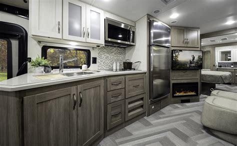 Winnebago Adventurer Interior Options