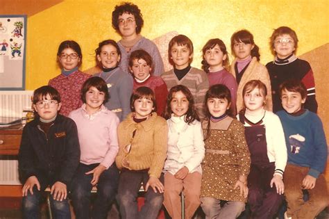 Photo De Classe Classe De Cm De Ecole Primaire Rullac Saint Cirq