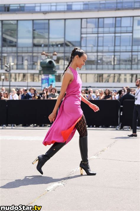 Zoe Saldana Zoesaldana Nude OnlyFans Photo 12 Nudostar TV