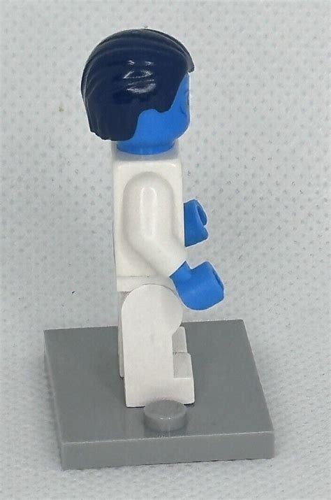 Lego Minifigure Grand Admiral Thrawn Sw Star Wars Rebels Ebay