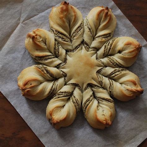 The Prettiest Food You Can Bake This Holiday Star Bread Food 52 Food