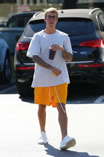 PICS Justin Bieber Leaked Nude Pics By Selena Gomez