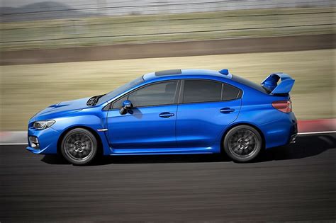 Quale Comprare Confronto Subaru WRX STI Vs Alfa Romeo Giulia Veloce