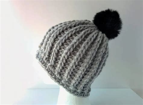 Madeline: Chunky Ribbed Beanie Free Pattern