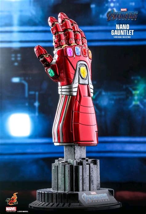 Avengers 4 Endgame Nano Gauntlet 14 Scale Replica Figurines