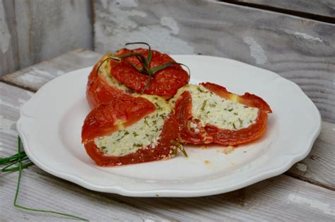 Tomates farcies au chèvre frais La p tite cuisine de Pauline