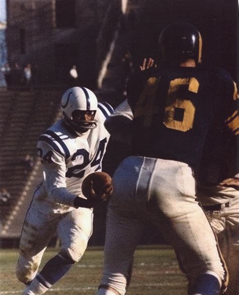 Sports fans honor lenny moore during the halftime show 8