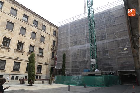 Cae Parte Del Techo De La Oficina De Hacienda En La Plaza De La