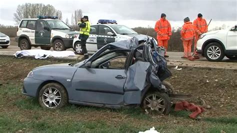 Tres Muertos De Una Misma Familia En Un Accidente De Tráfico En Palencia La Opinión De A Coruña