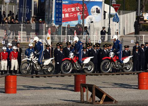 平成23年神奈川県警察年頭視閲式 4 With Camera