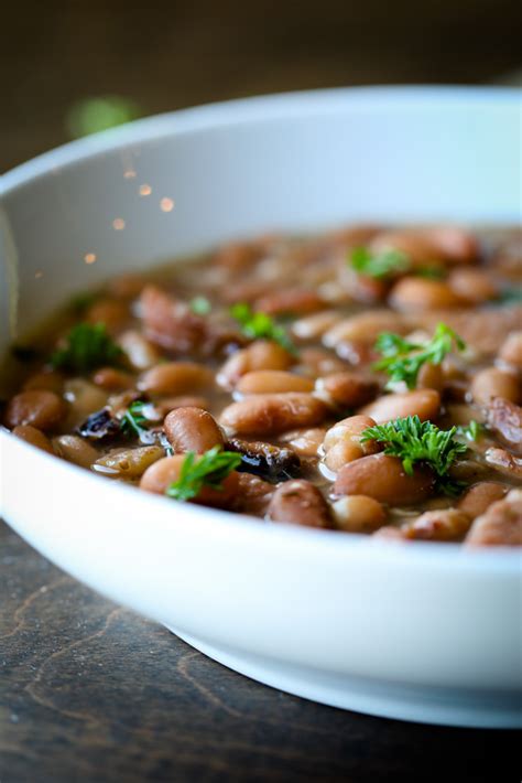 Instant Pot Pinto Beans and Ham - Daily Appetite