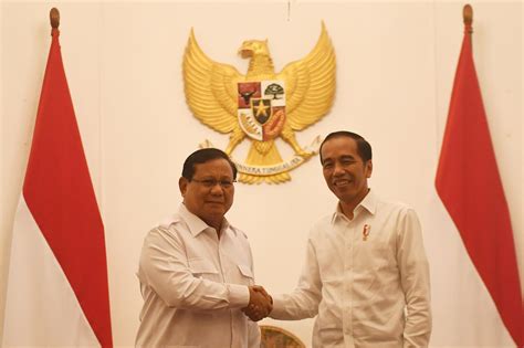 Prabowo Jokowi Didorong Maju Pilpres 2024 Teraskata Com