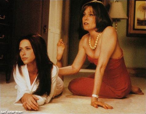 Sigourney Weaver Jennifer Love Hewitt In Heartbreakers Telegraph