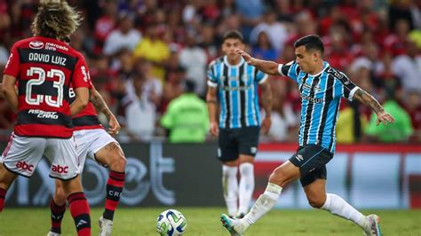 Vidente jogou as cartas e previu algo CHOCANTE para Flamengo x Grêmio