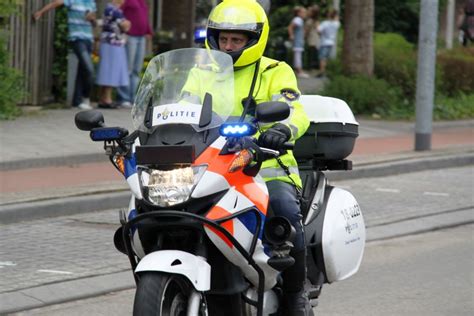 Politie Agent Politie Agent 10 12 Jaar 130 140 Cm Een Salaris Van