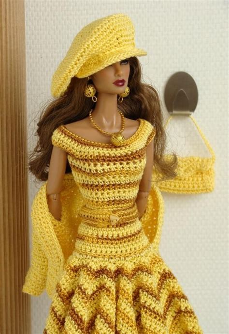 Pin Em Barbie Modelos En Crochet