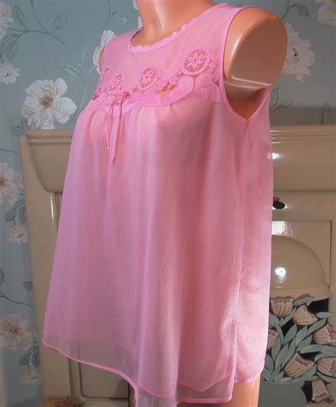 Vintage Cute Pink Perlon Chiffon Lace Sheer Babydoll Nightie Size M