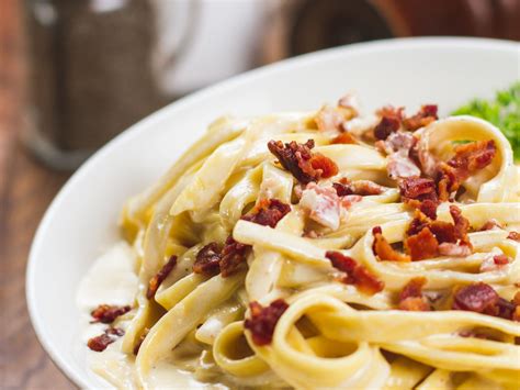 Tutto Pizza & Pasta | Best Pizza in Florida | Pizza near me