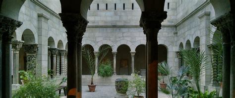 The Cloisters Museum Tours | ART SMART