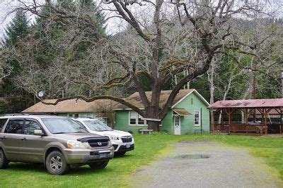 Agness Library Trailhead - Hiking in Portland, Oregon and Washington