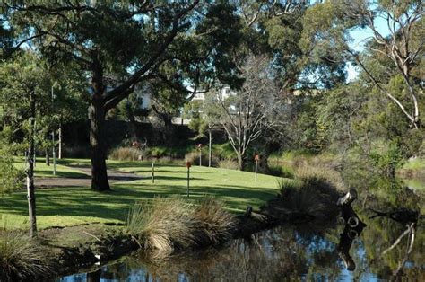 Lorne Foreshore Caravan Park - Coastal Camping Victoria