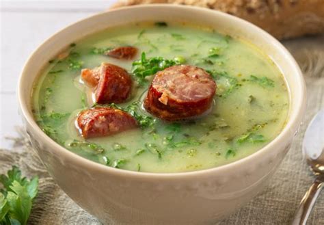 Receita De Caldo Verde Mandioca Perfeita Para Aquecer Os Dias