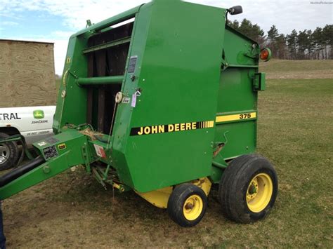 1991 John Deere 375