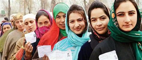 Voting Begins In First Phase Of J K Panchayat Polls