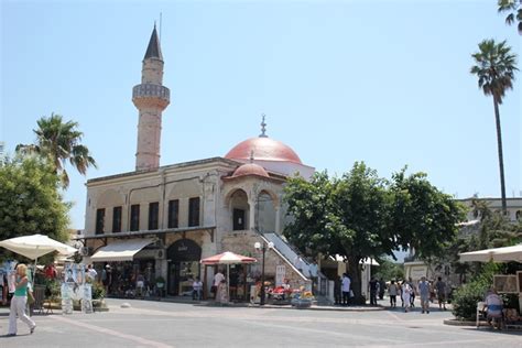 Kos Adas Nda Gezilecek Yerler Kos Defterdar Brahim Pa A Camii