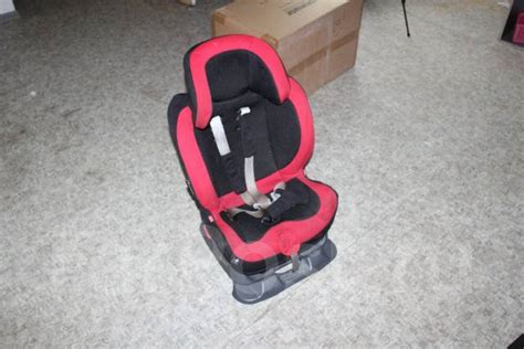 Продам детское автомобильное кресло Carmate Ailebebe Swing MOON, б/у, в ...
