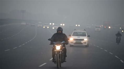 Noida Greater Noida Expressway Upper Speed Limit Reduced To 75 Kmph Due